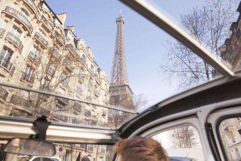highlights-of-paris-private-6-hour-vintage-2cv-tour