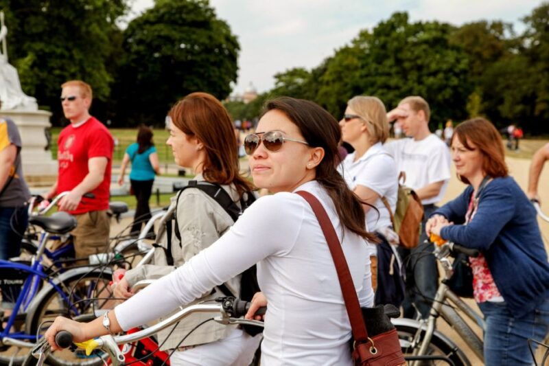 Highlights of Royal London Bike Tour (3 Hours) - Meeting Point and Availability