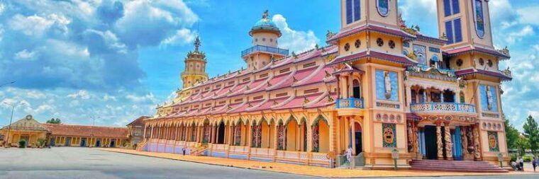 highlights-of-tay-ninh-day-trip-with-food