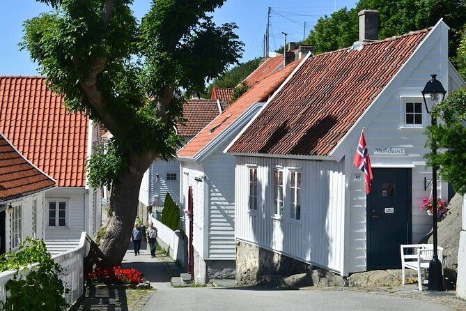 Highlights of the Region -City/Skudenes/Avaldsnes Guided Bustour - Key Points