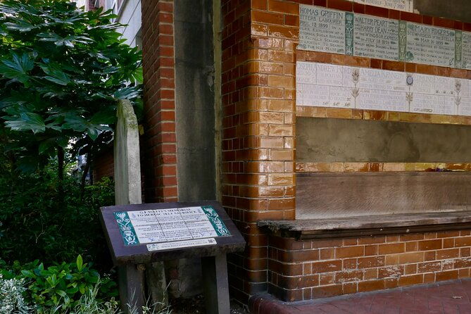 highlights-of-the-square-mile-walking-tour-in-city-of-london