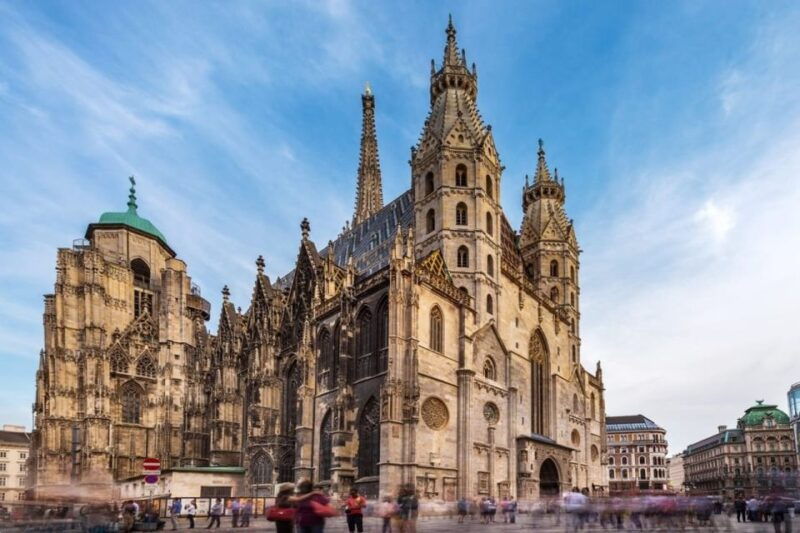 highlights-of-vienna-private-bike-tour-with-licensed-guide