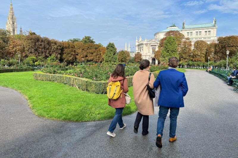 highlights-of-vienna-with-cathedral-private-walking-tour