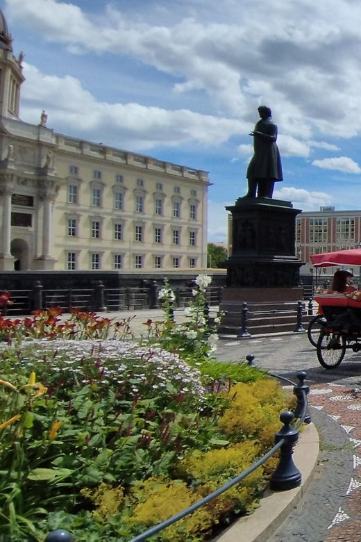 highlights-up-to-12-person-combined-vehicles