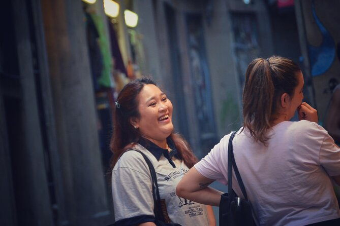 highlights-walk-old-town-gothic-and-gaudi-buildings