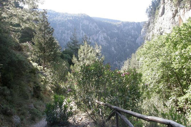 hike-agia-irini-gorge-private-tour-price-per-group-of-6