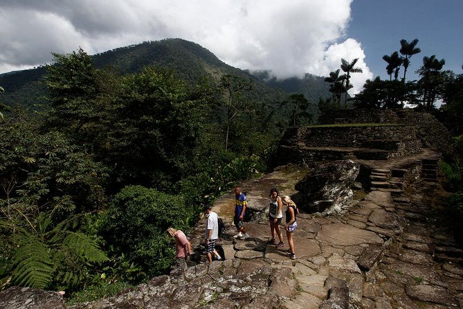 hike-for-4-days-to-the-lost-city-santa-marta