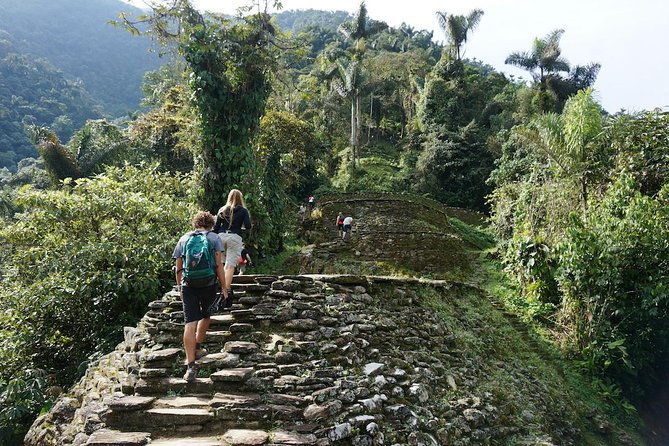 hike-for-4-days-to-the-lost-city-santa-marta