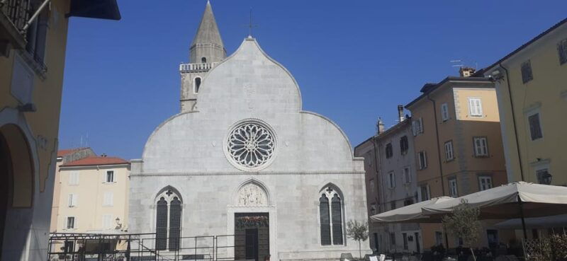 hike-in-muggia
