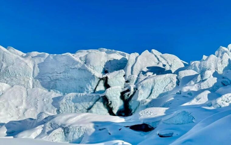 hike-matanuska-glacier-w-alaska-honey-wine-tasting