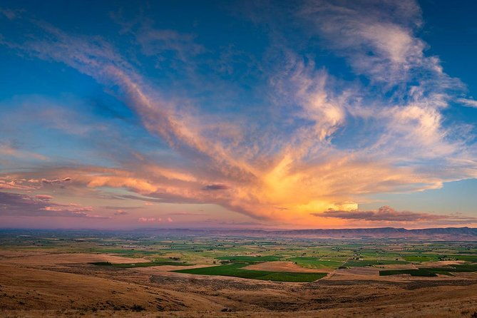 hike-mt-rainier-taste-yakima-valley-wine-all-inclusive-day-tour-from-seattle