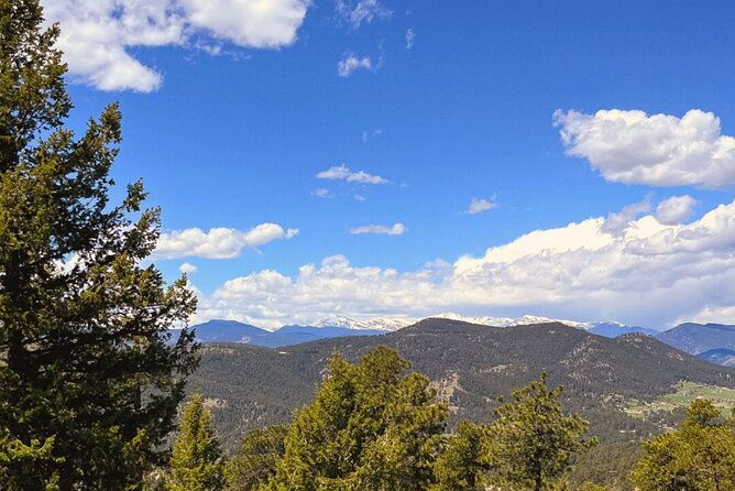 hike-paint-adventure-in-colorado-rockies