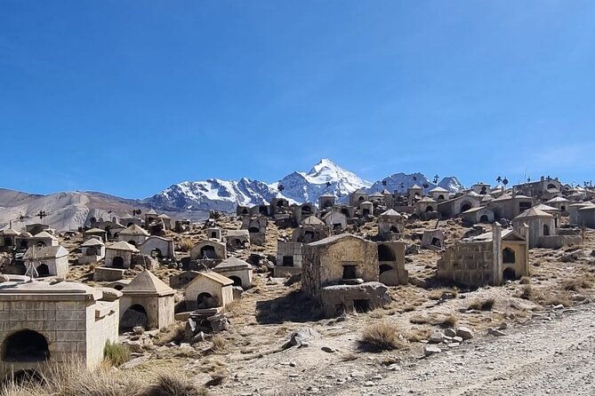 hike-through-bolivian-altiplano-and-nevado-charquini-from-la-paz