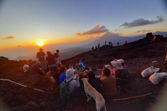hike-to-pacaya-volcano-from-antigua