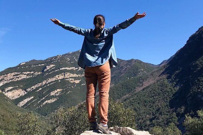hike-to-secret-waterfalls-of-the-pyrenees-mountains-from-barcelona-girona