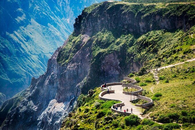 hike-trek-colca-canyon-2d-1n-with-final-in-puno