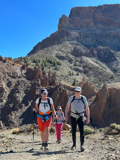 hike-under-stars-and-skywatching-with-astronomer-at-teide