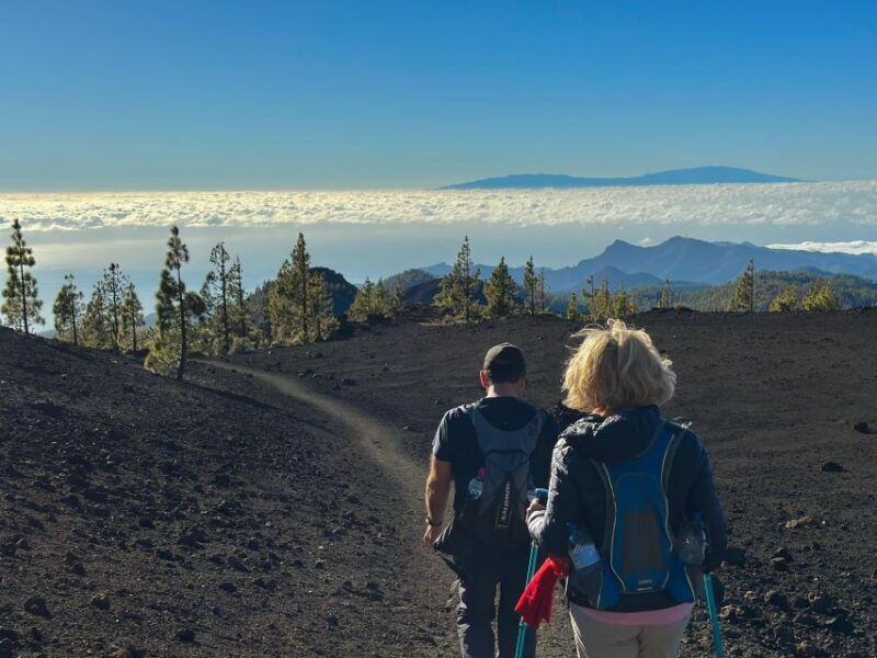 hike-under-stars-and-skywatching-with-astronomer-at-teide