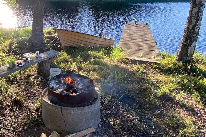 hike-with-wild-forage-surviving-tips-and-local-lunch-at-the-lake