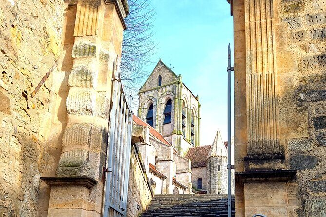 Hiking Adventure in Van Gogh's Footsteps with 6 miles walk - The Itinerary: Step-by-Step