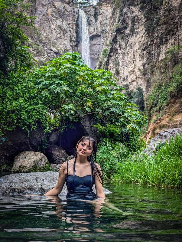 hiking-adventure-to-a-secret-swimming-spot
