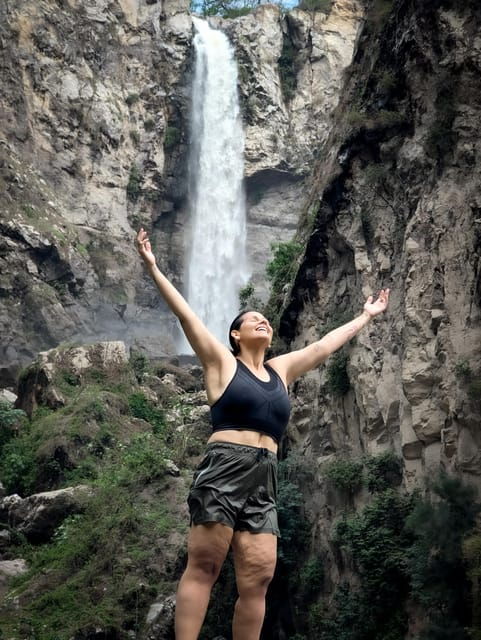 hiking-adventure-to-a-secret-swimming-spot