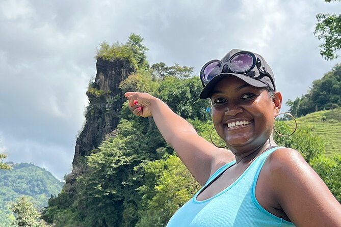 hiking-adventure-to-gorilla-rock-st-vincent-the-grenadines