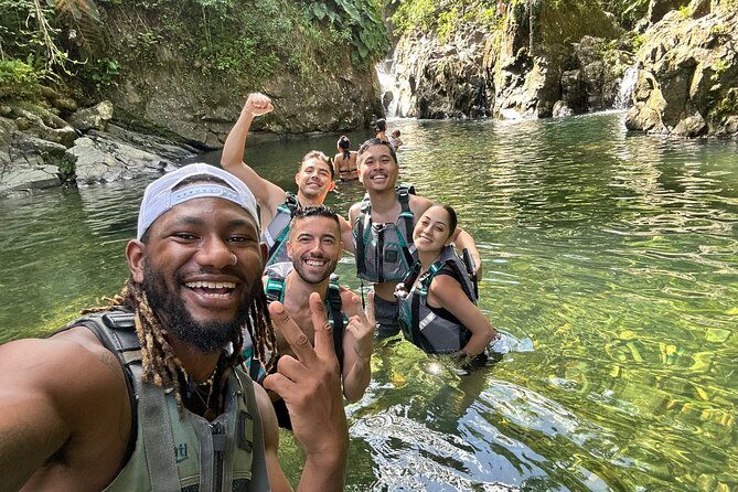 hiking-adventure-waterfalls-and-swim-in-el-yunque-with-a-local