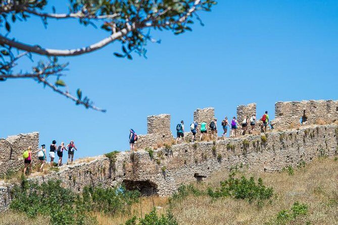 Hiking around Navarino Bay - Discovering the Itinerary: From Palaiokastro to Voidokilia Beach