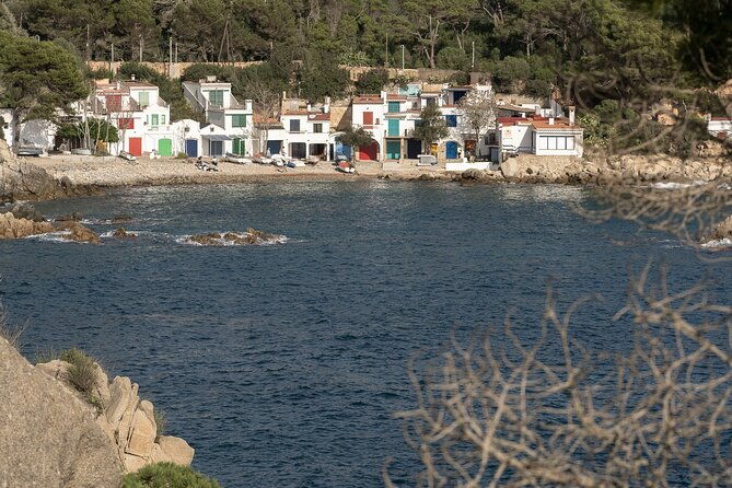 hiking-costa-brava-coves-and-beaches-catalan-mediterranean