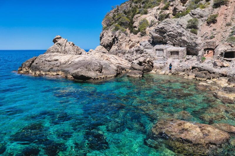 hiking-experiences-in-ibiza
