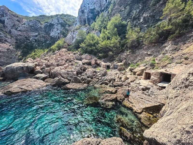 hiking-experiences-in-ibiza