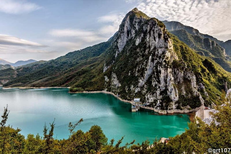 Hiking from Tirana: Discover the Stunning Bovilla Lake Views - An In-Depth Look at the Bovilla Lake Hike