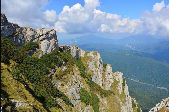 hiking-in-bucegi-mountains-in-the-carpathians-private-tour