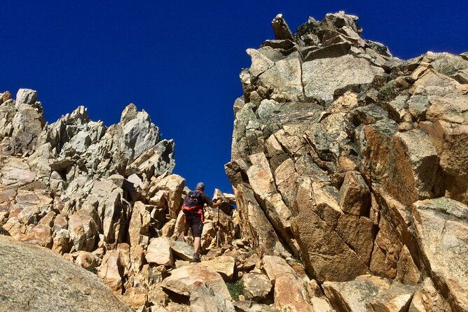 hiking-in-cerro-catedral-ridge-full-day-tour-in-private-service