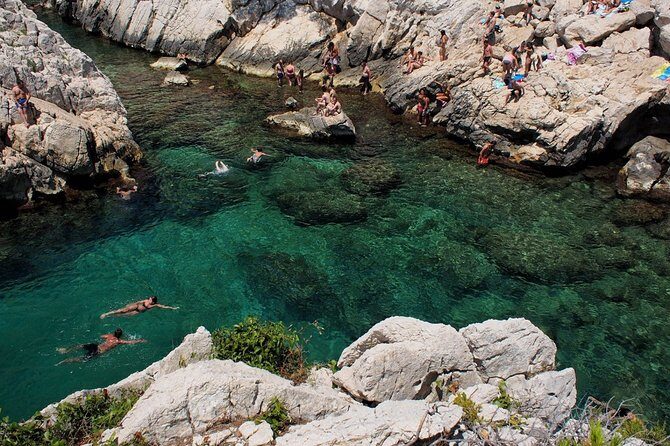 Hiking in the Calanques National Park from Marseille - FAQ