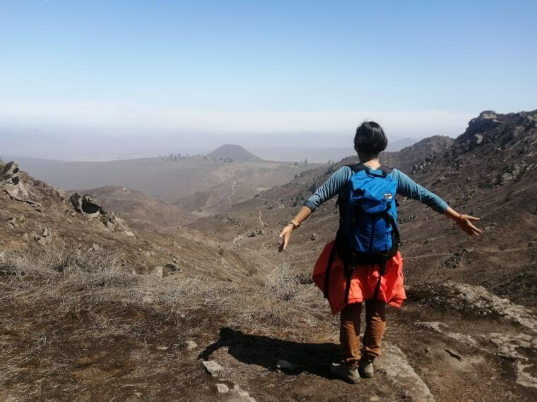 hiking-lomas-de-lachay-in-lima