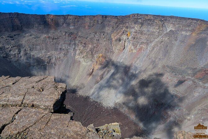 Hiking: Off-trail on the Piton de la Fournaise volcano - Key Points