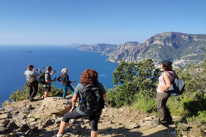 hiking-the-path-of-the-gods-scenic-amalfi-coast-trek