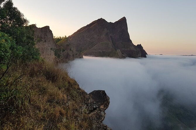 hiking-to-antonia-peak