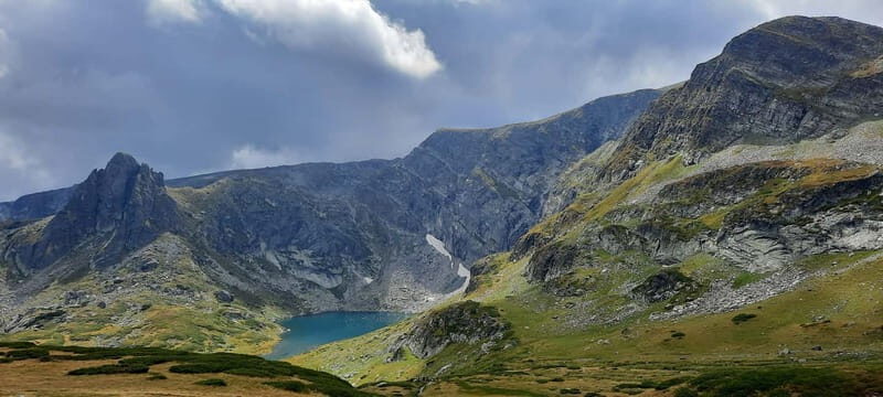 Hiking to the scenic Seven Rila lakes with Waterfall and SPA - Practical Details and Tips