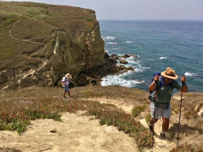 hiking-tour-along-the-west-coastline
