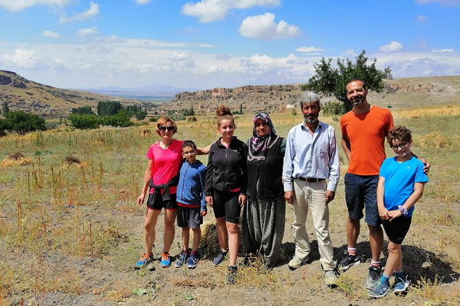 hiking-tour-in-cappadocia-red-and-rose-valley-2