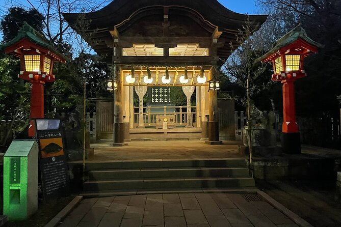 hiking-tour-in-enoshima-with-a-local-guide