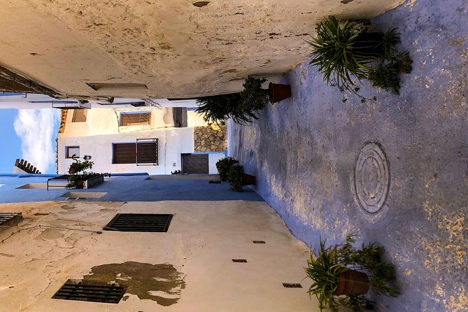 hiking-tour-of-the-roman-aqueduct-of-pena-cortada-and-water-route-4