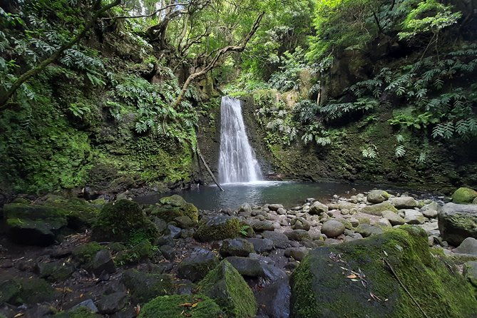 hiking-tour-sanguinho-salto-do-prego-waterfall-and-furnas