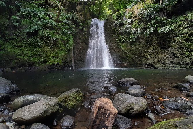 hiking-tour-sanguinho-salto-do-prego-waterfall-and-furnas