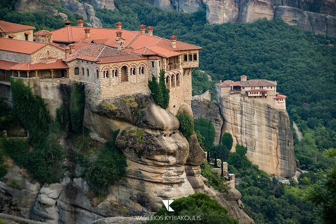 Hiking Tour to Meteora from Kalambaka - Local Agency - Transportation and Group Size