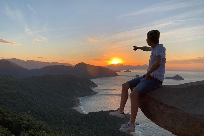 hiking-tour-to-pedra-do-telegrafo-telegraph-rock-aka-telegraph-stone