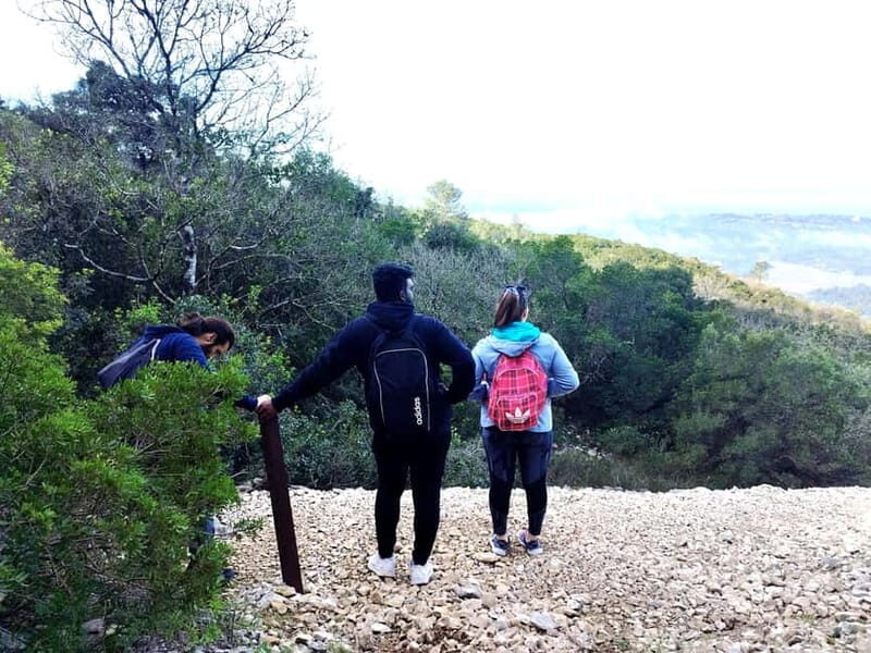 Hiking Tour to the highest point of Arrábida Mountain - Exploring the Hike to Arrábidas Highest Peak: An Authentic Portuguese Adventure